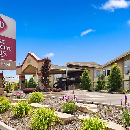 Best Western Plus Durham Hotel & Conference Centre Oshawa Bagian luar foto