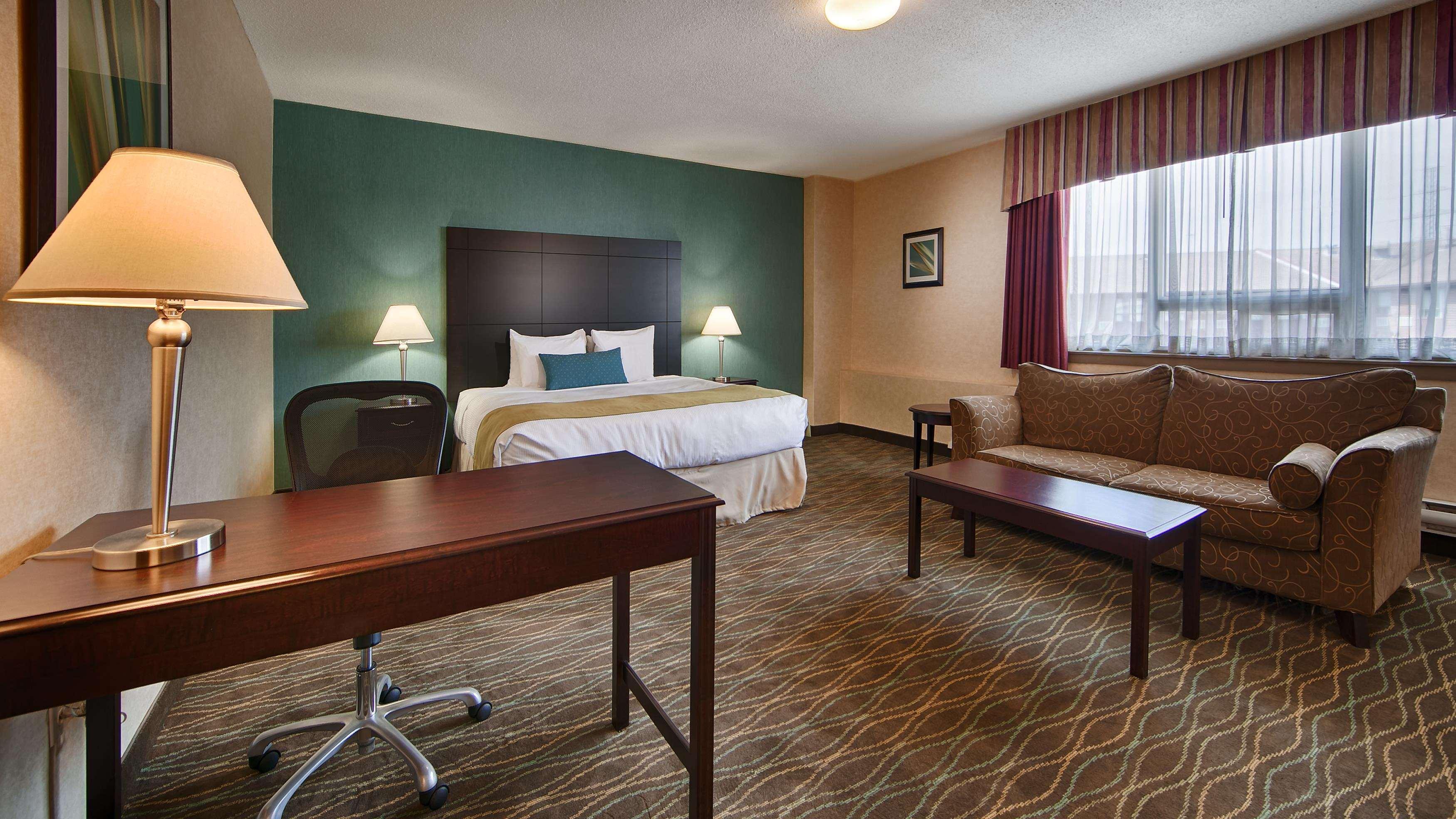 Best Western Plus Durham Hotel & Conference Centre Oshawa Bagian luar foto