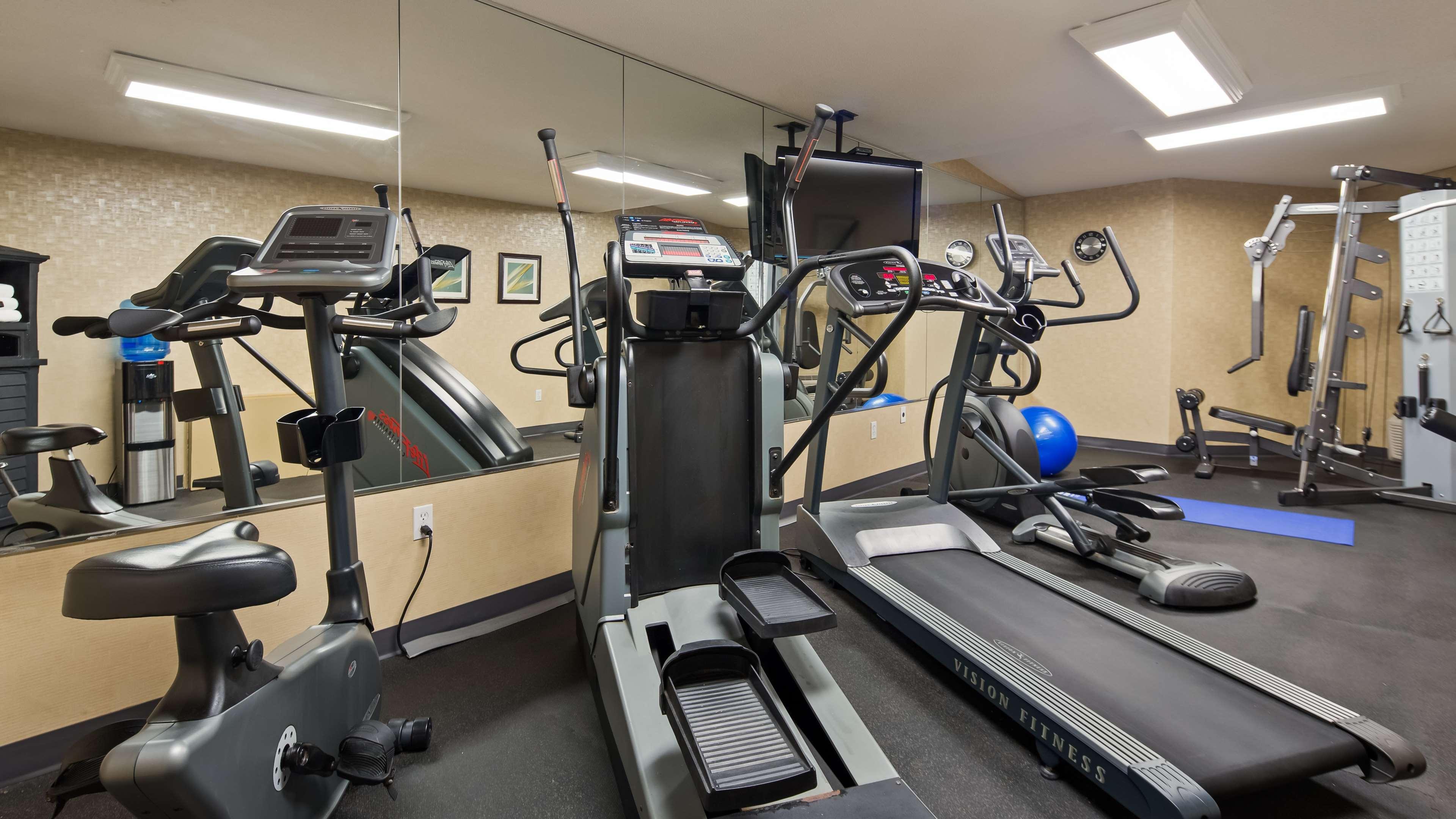 Best Western Plus Durham Hotel & Conference Centre Oshawa Bagian luar foto