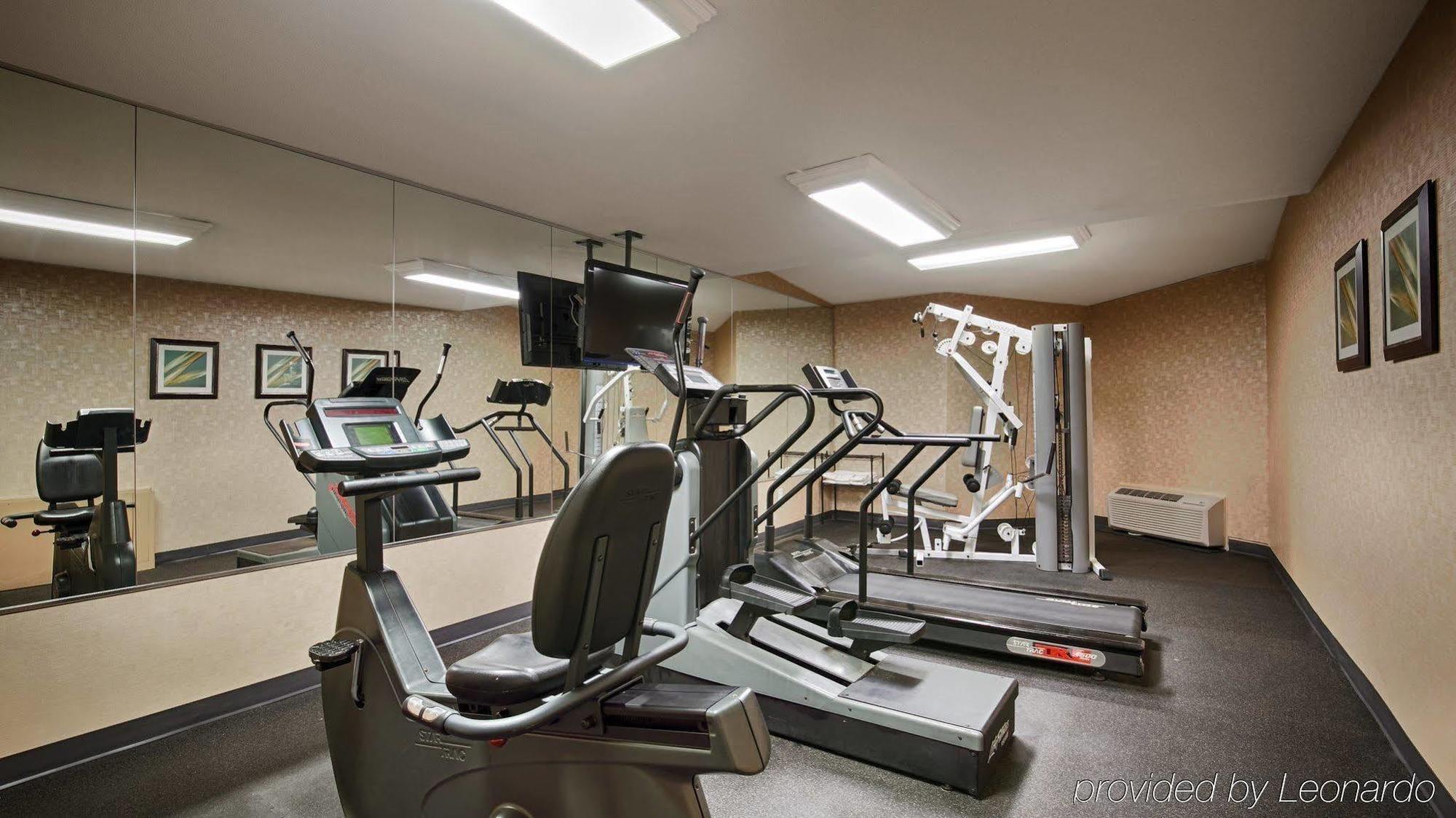 Best Western Plus Durham Hotel & Conference Centre Oshawa Bagian luar foto